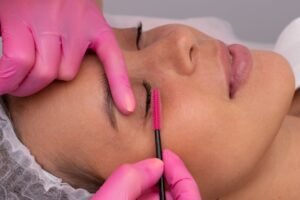 Lash line enhancement
