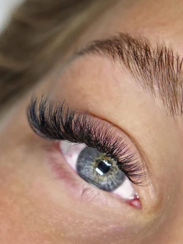 Hybrid Lashes